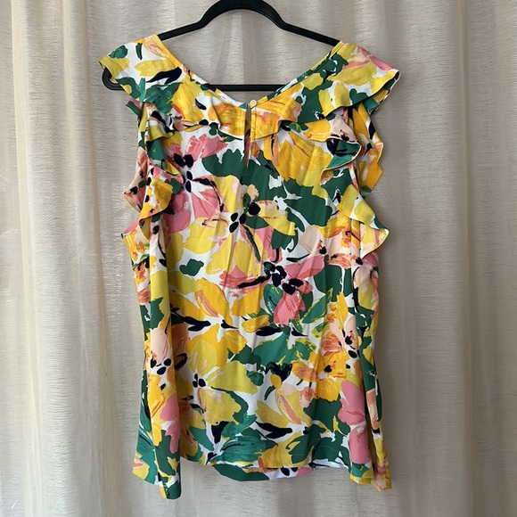 Pretty Loft blouse, xxl, NWT. - Picture 4 of 6